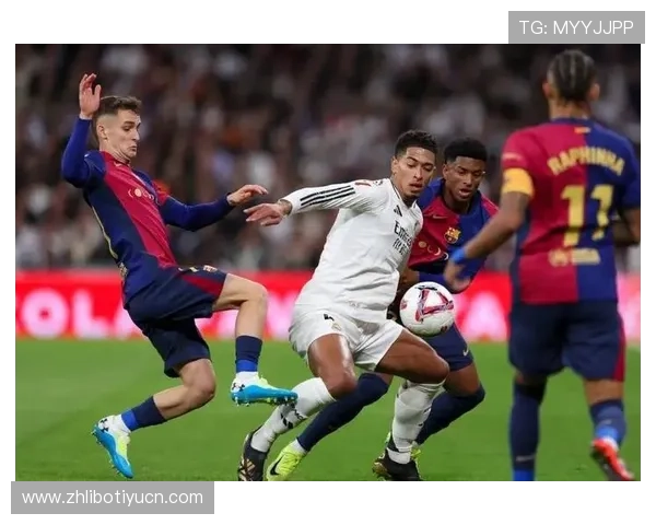 红球会足球直播高清回放，实时观看精彩比赛不再错过